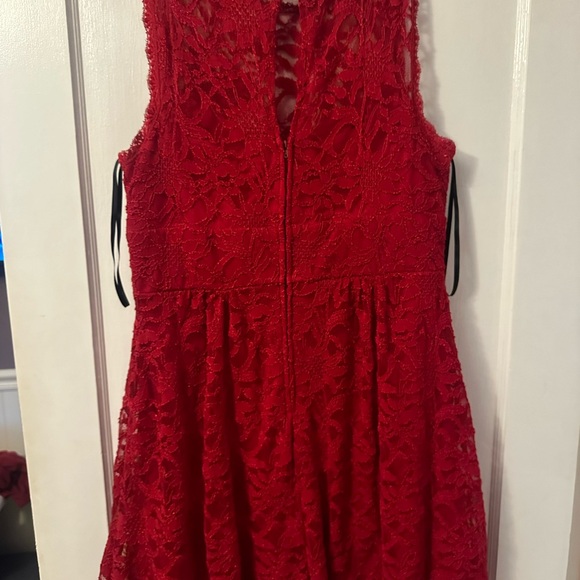 Sleeveless Red Lace A Line Dress - Picture 2 of 4